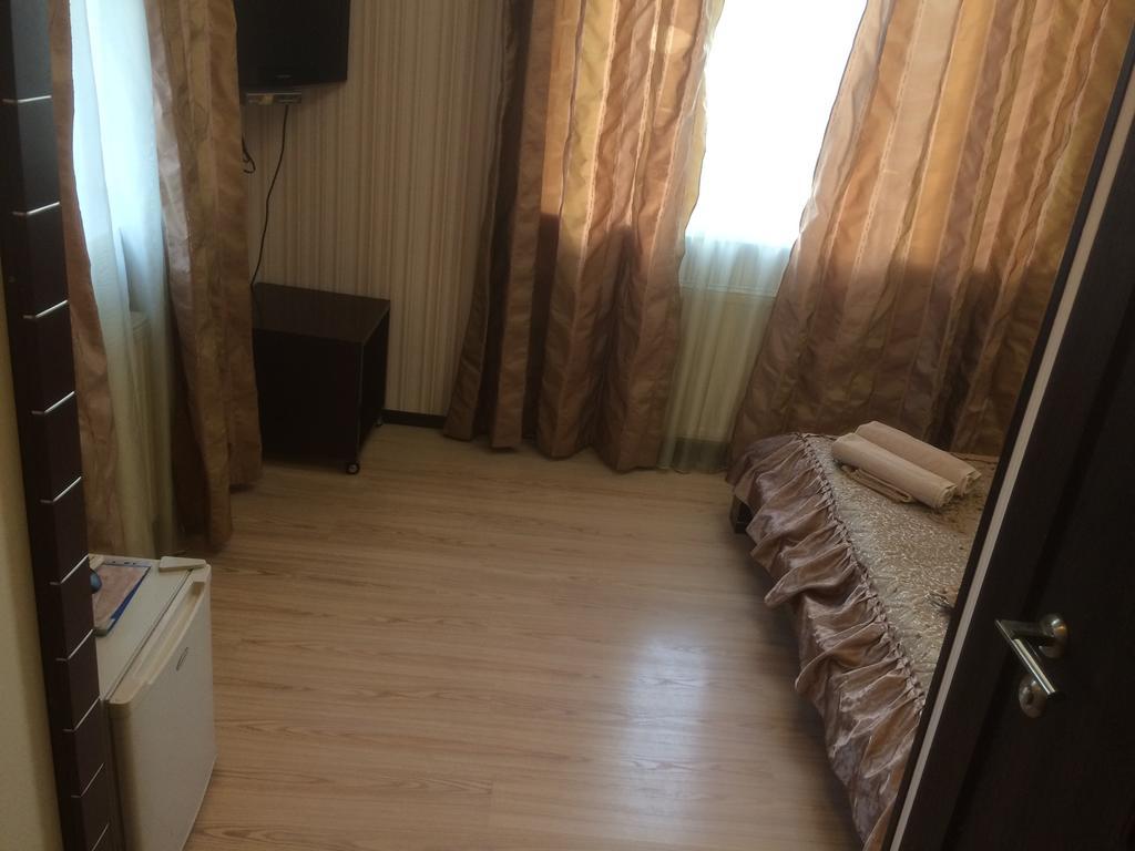 Hotel Grant Pesochin 外观 照片
