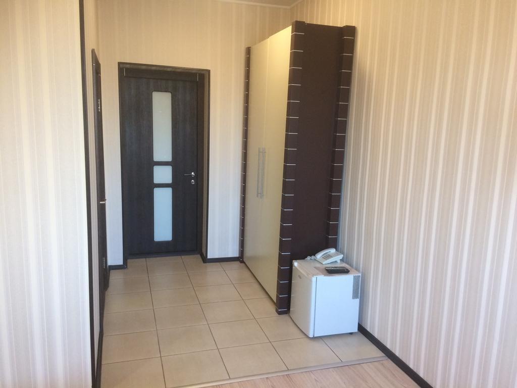 Hotel Grant Pesochin 外观 照片