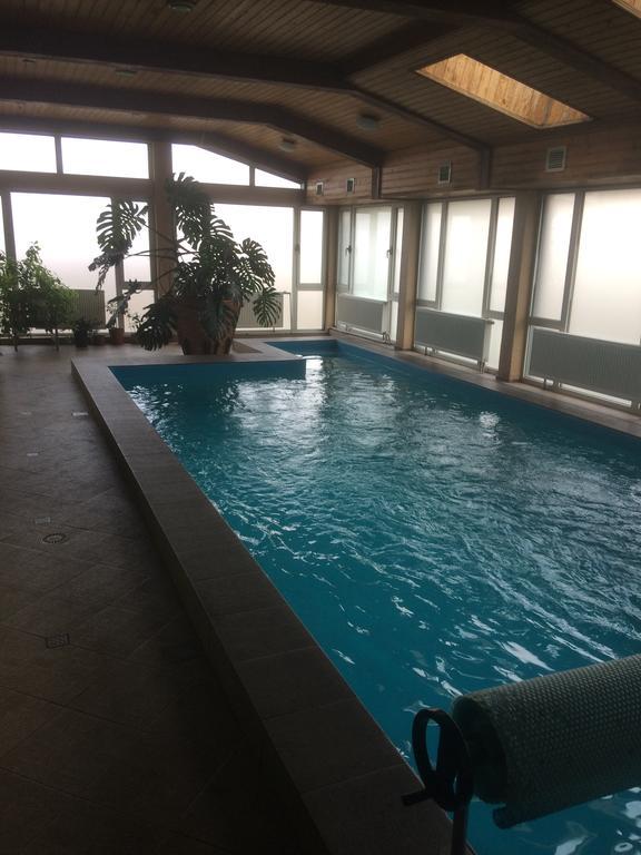 Hotel Grant Pesochin 外观 照片