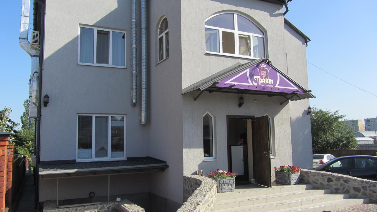Hotel Grant Pesochin 外观 照片